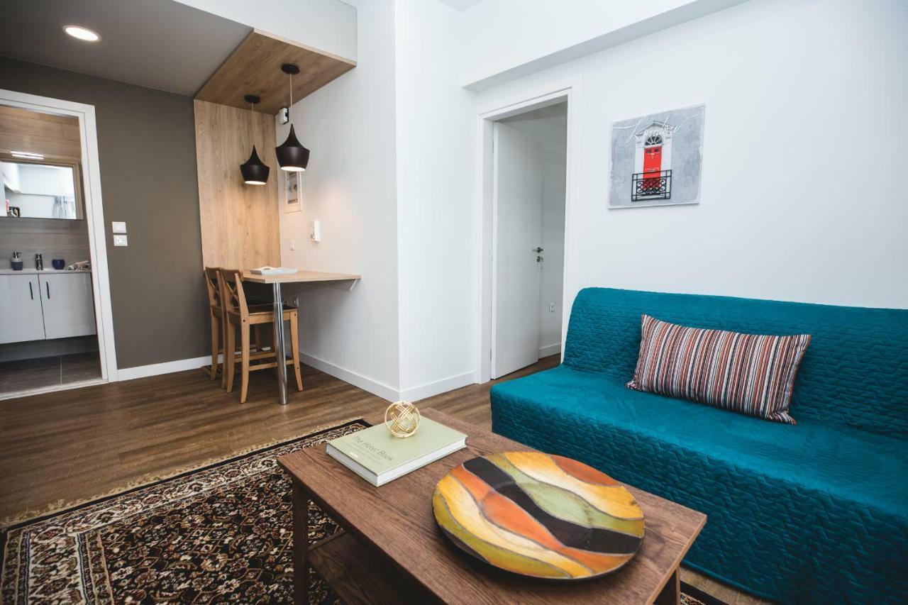 Ziva - 4th Floor - Renovated 2019 *